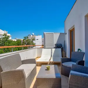 rooftop-pool-two-bedroom-apartment-in-alvor.hotelaalgarve.com/