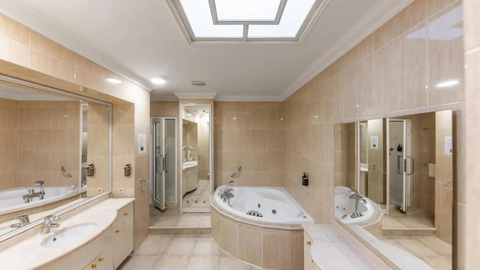President Boutique Apartments #8 By Goodnite Cz Μπρνο 0*,